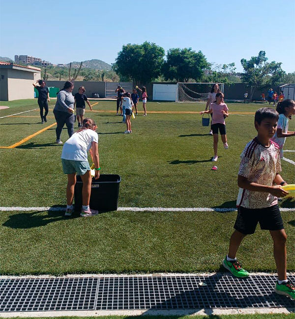 Campamentos Delmar International School
