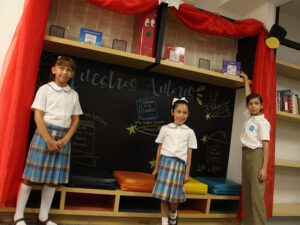 Estante Magico Delmar School