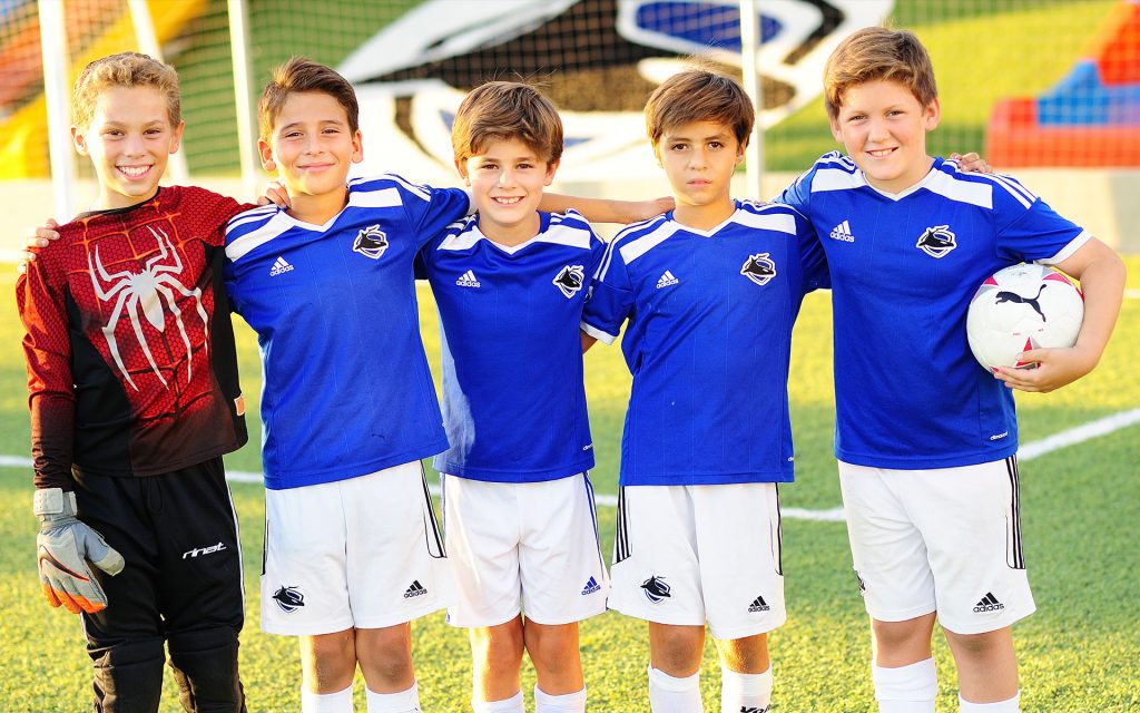 Uniformes Delmar School